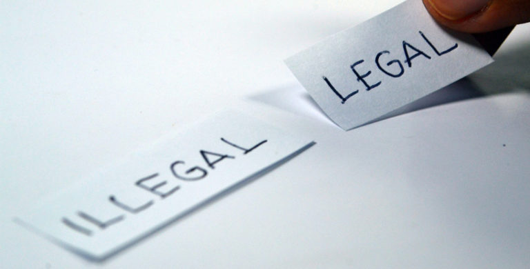 Legal ilegal
